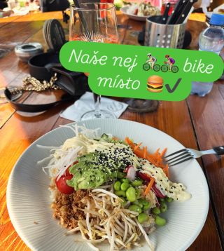 🚴‍♂️🌿 TIP NA VÝLET NA ELEKTROKOLE 🌿🚴‍♀️ Hledáte ideální trasu na e-bike? Doporučujeme projížďku do krásného Srbska –...